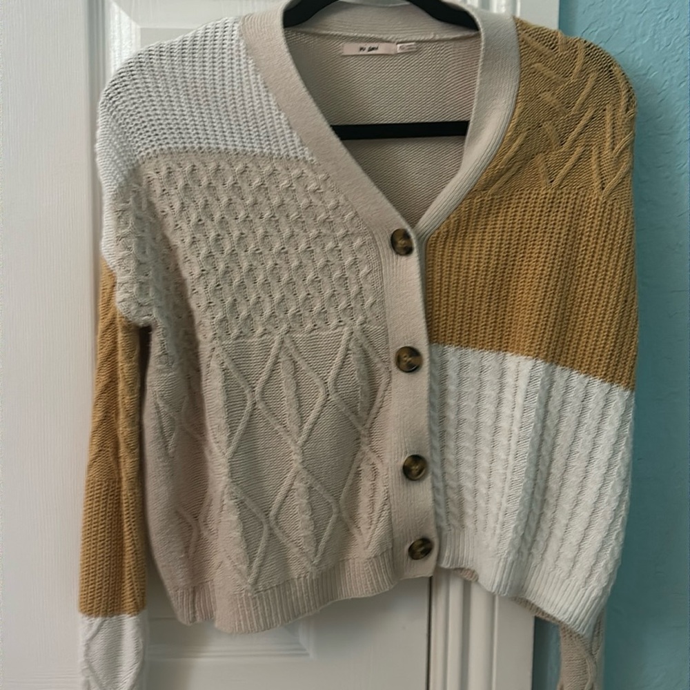 XS WOMENS CARDIGAN